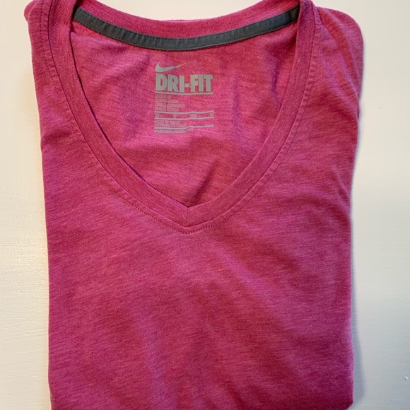 Nike Dri-Fit Tee - Picture 2 of 3